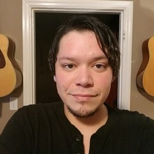 Meet your Posher, Derek