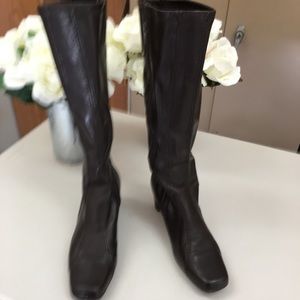 Patent leather boots