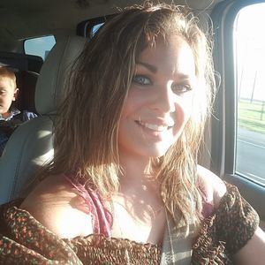 Meet your Posher, Becca