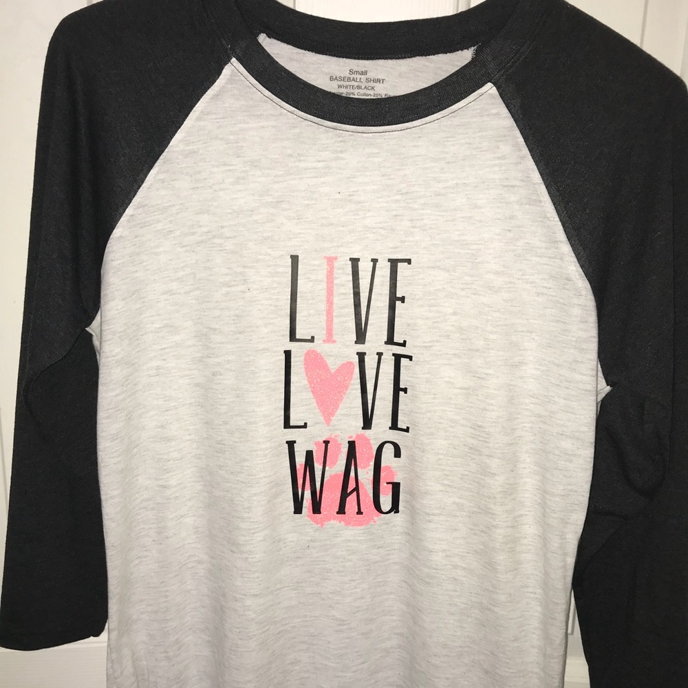 Live Love Wag Ragland Tee