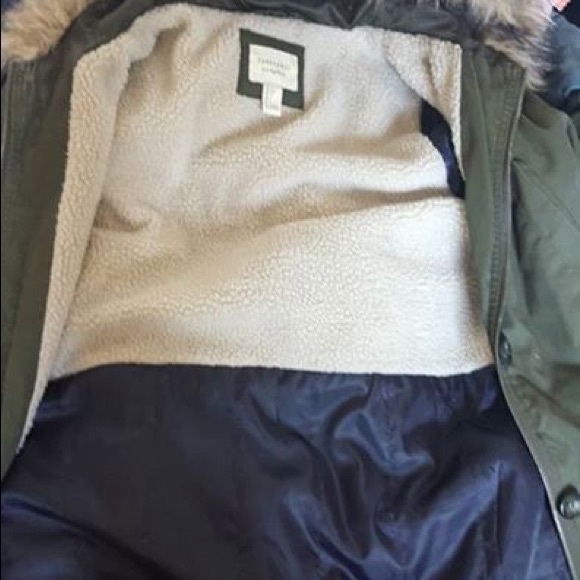 Green army jacket - Picture 2 of 3