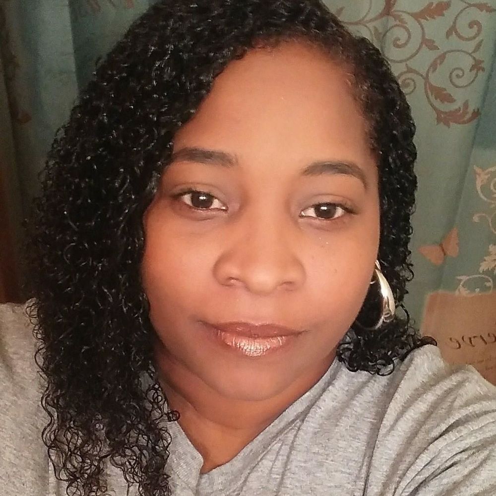 Meet your Posher, Nikki