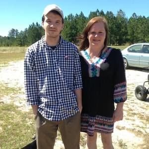 Meet your Posher, Carrie