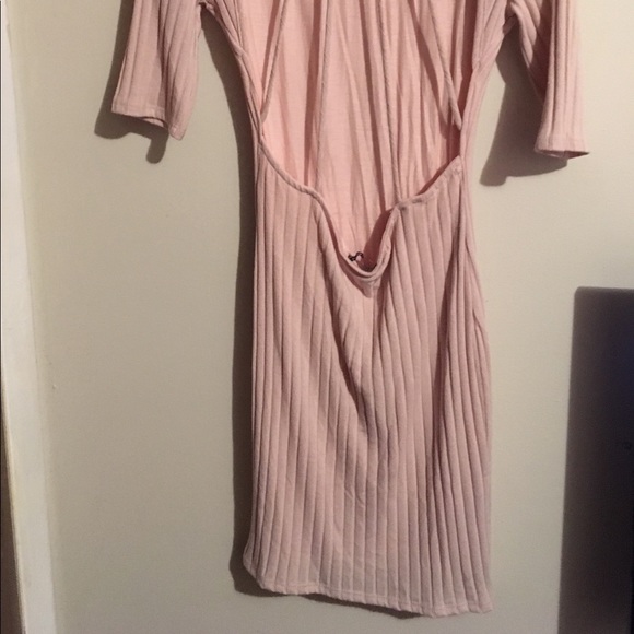 Dress - Picture 4 of 4