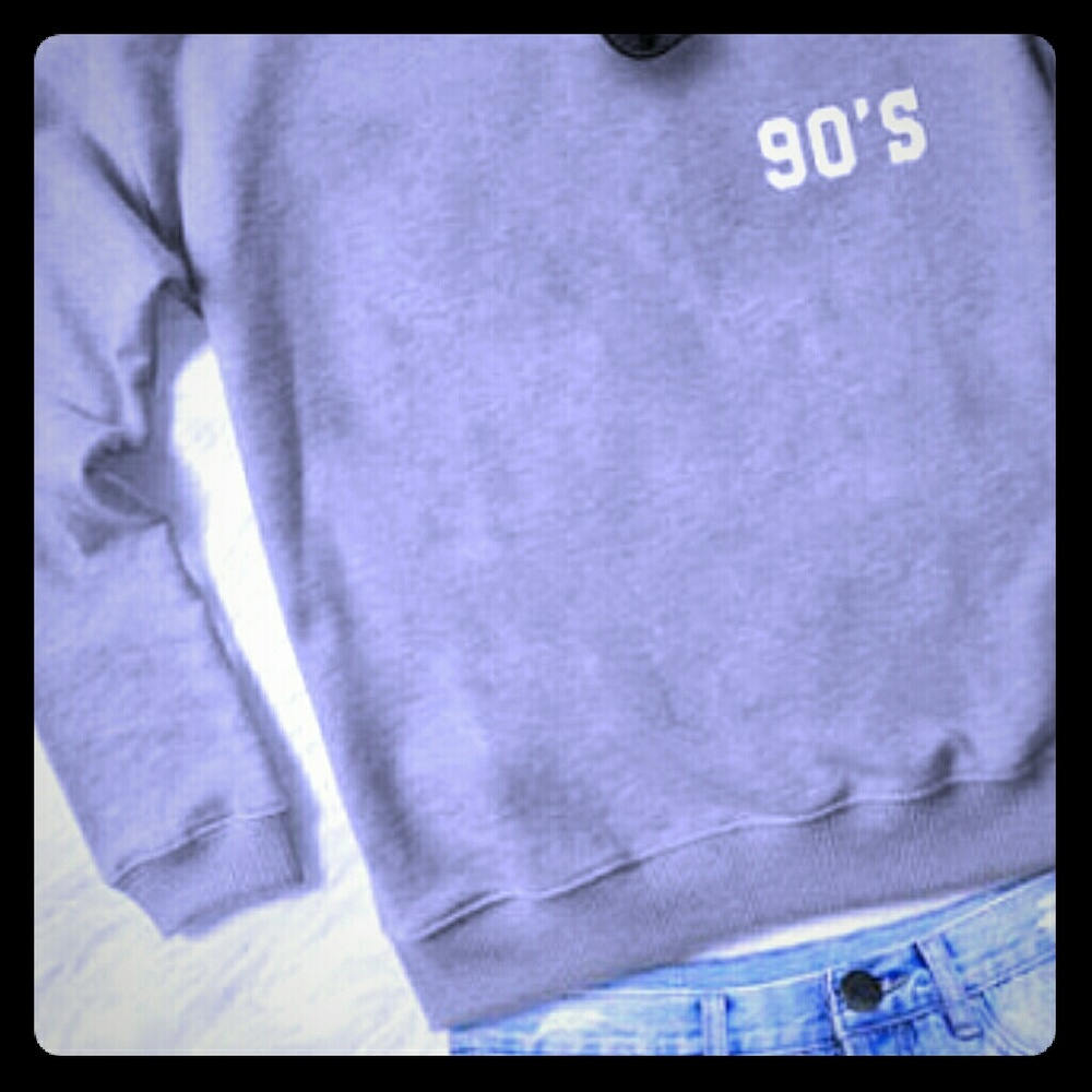 Tumblr 90s shirt