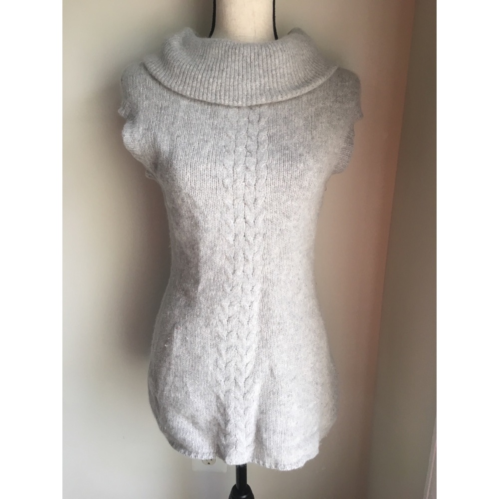 Gray Sleeveless Sweater
