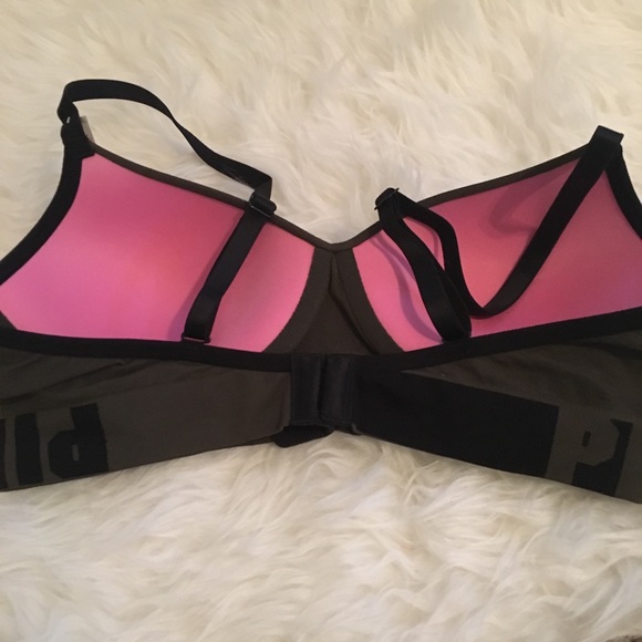 VS Bra - Picture 2 of 2