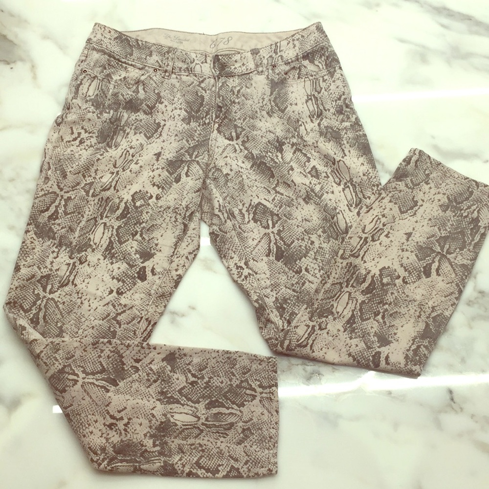 The Limited 678 jeans. Sz 8