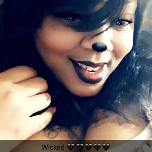 Meet your Posher, Shaquana