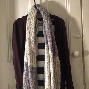 Striped 3/4 sleeve blouse