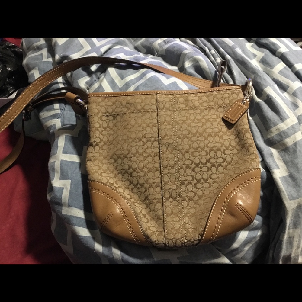 Large brown coach bag