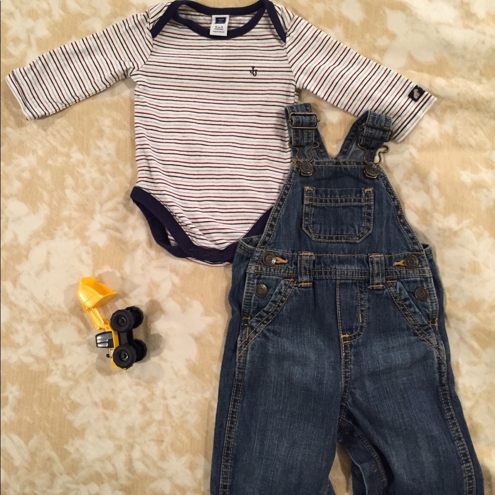 Janie and Jack Onesie with Old Navy Overall