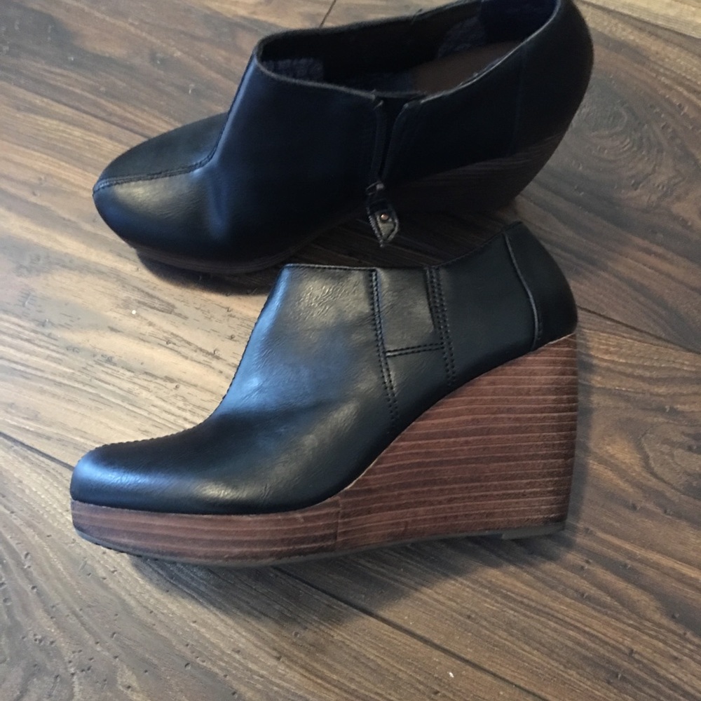 Black Leather Wedge Booties
