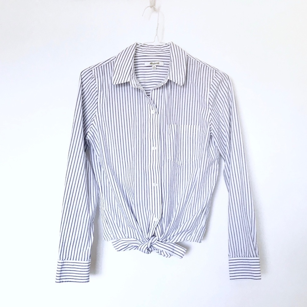 ❎SOLD❎ Madewell Tie-Front Button Down - Picture 5 of 8
