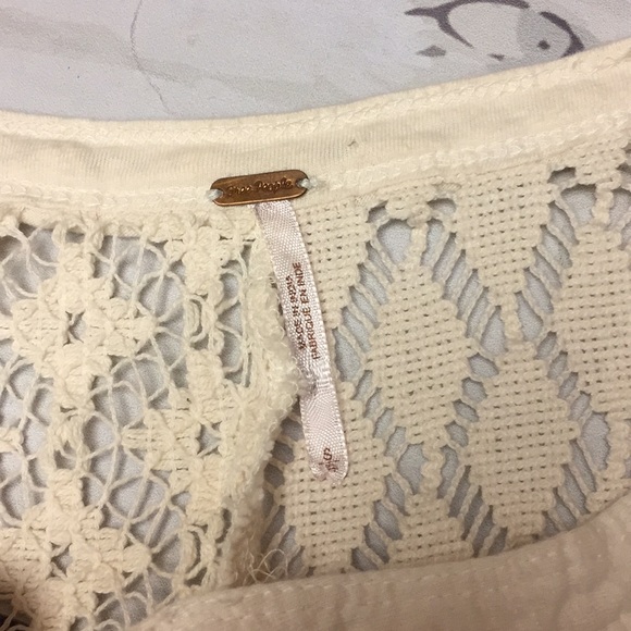 Free People Cream colored shirt. Size small - Picture 2 of 7
