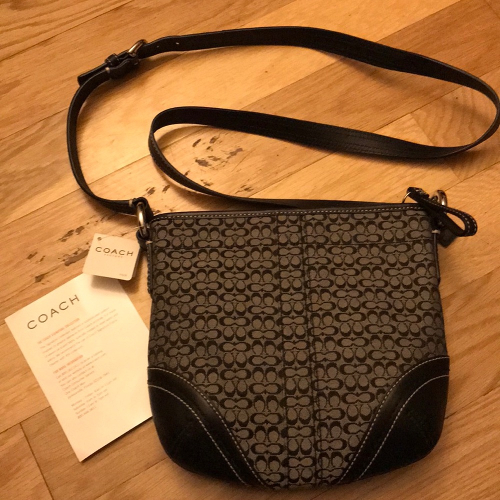 NWT COACH CROSSBODY BAG