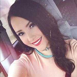 Meet your Posher, Valerie