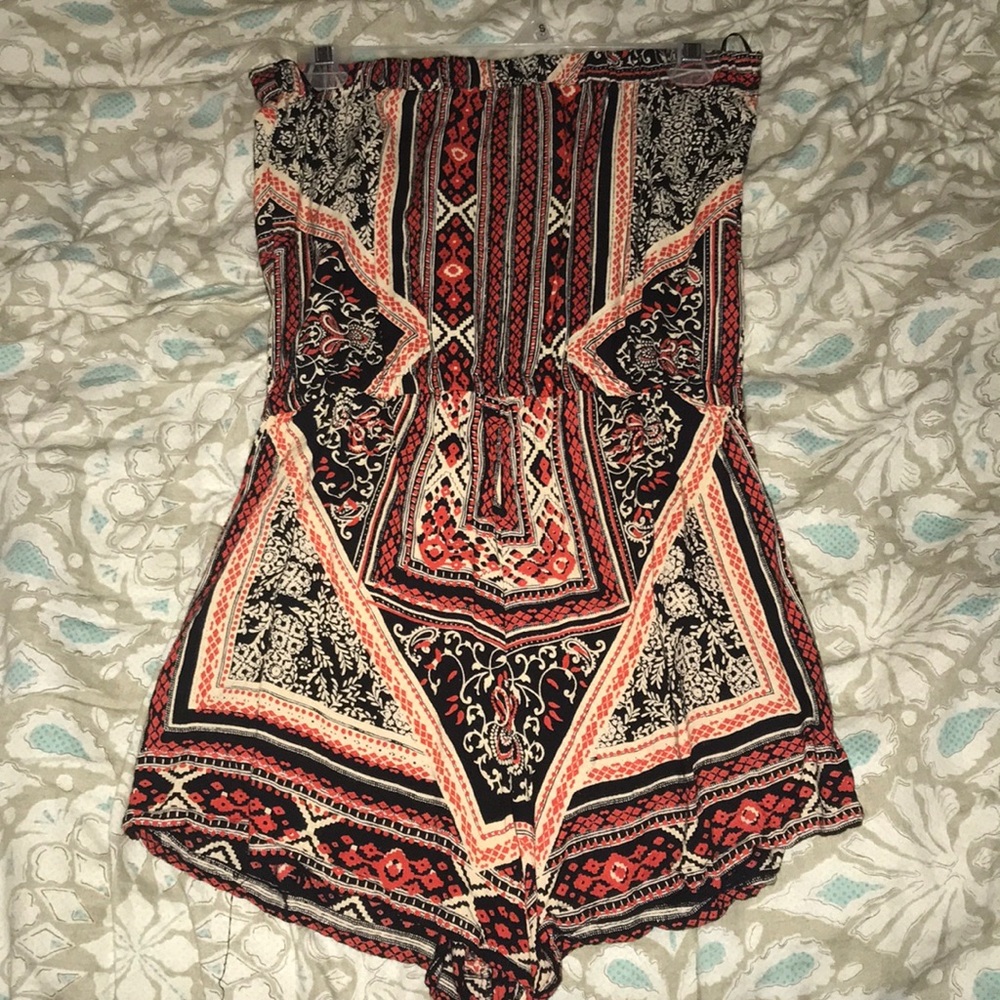 Aztec pattern romper - Picture 2 of 2
