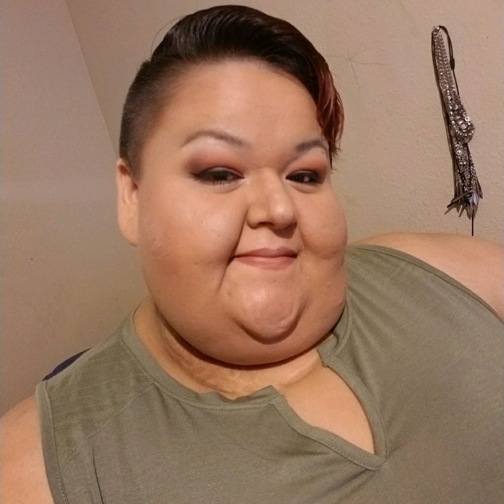 Meet your Posher, Tori