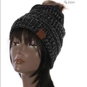 Pom Pom Winter Beanie