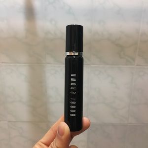 Bobbi Brown Liquid Highlighter