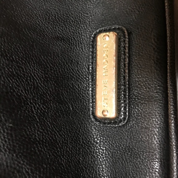 Steve Madden Crossbody - Picture 3 of 3