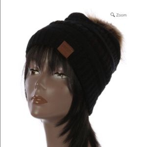 Pom Pom Winter Beanie