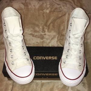 Converse All Star Chuck Taylor | Make an offer!