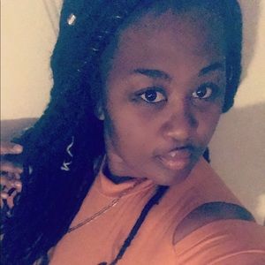 Meet your Posher, Brandi