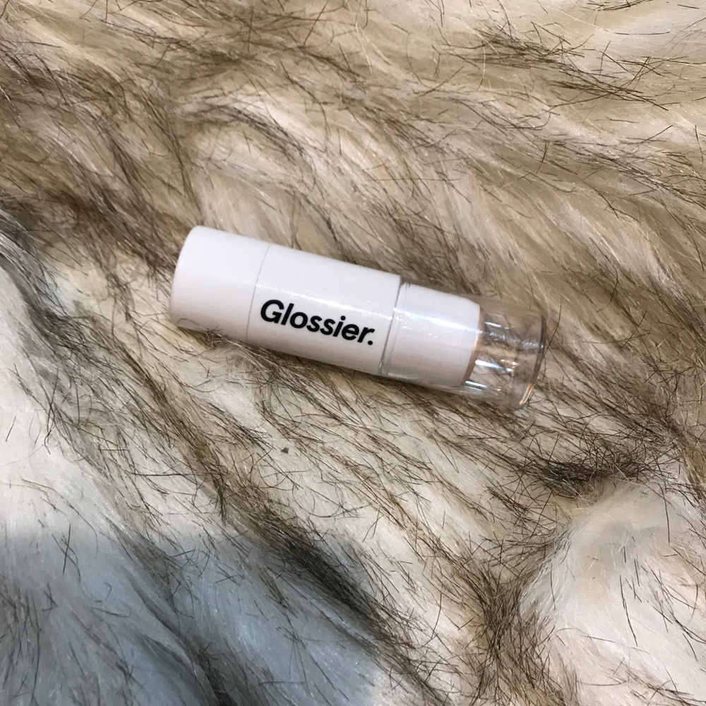 Glossier highlighter
