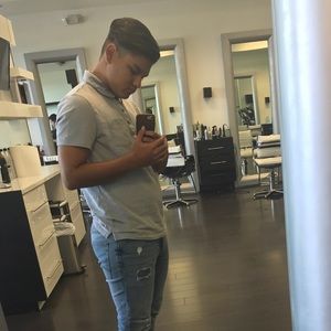 Meet your Posher, Daniel