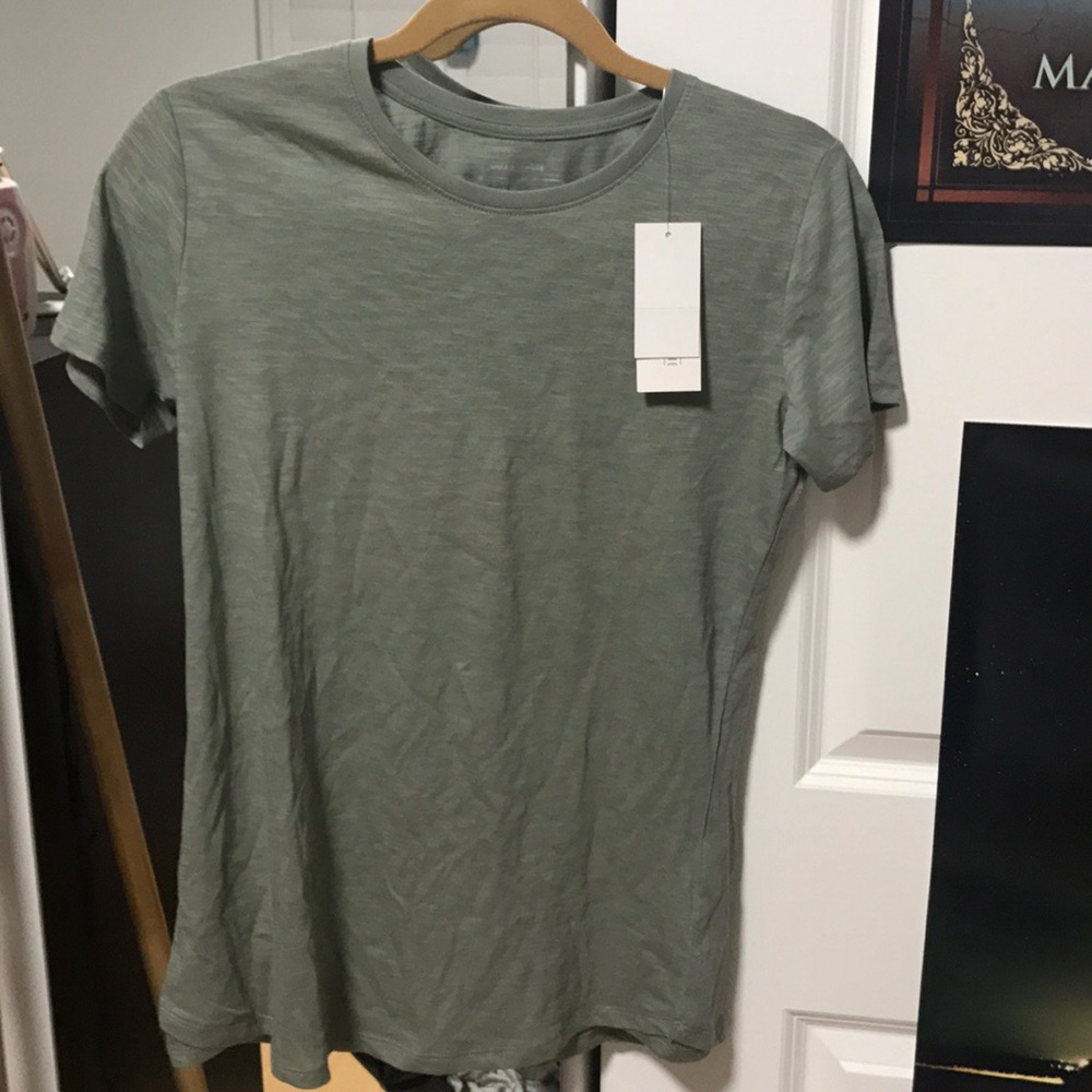 Cotton on green t-shirt