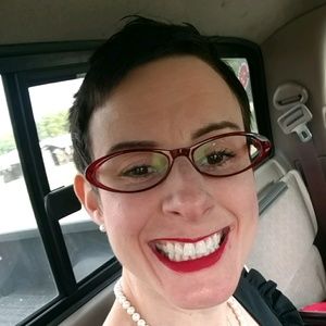 Meet your Posher, Miranda