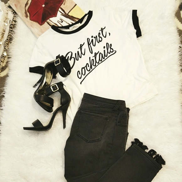 Off White Coffee Statement T-Shirt Medium - Picture 2 of 3