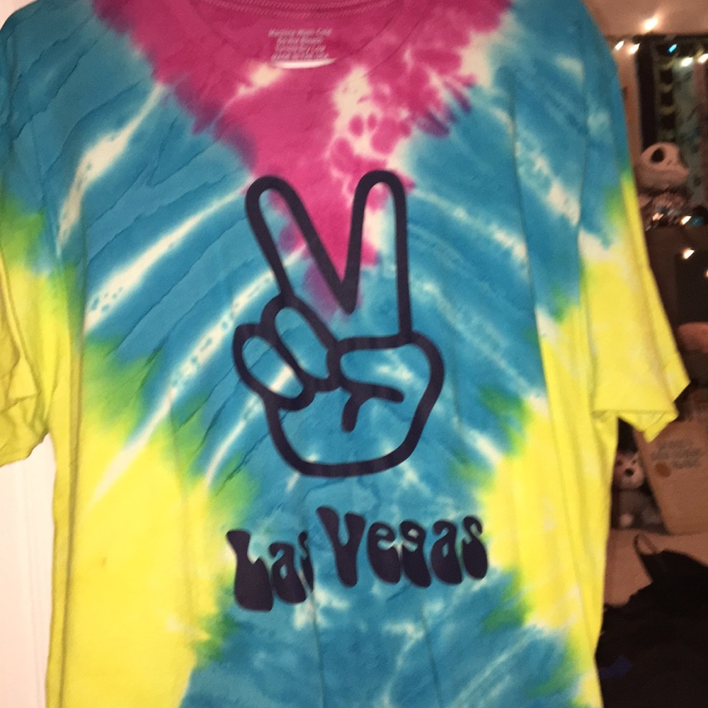 Las Vegas Peace Sign Tee