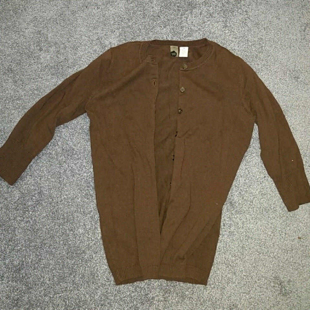 Three Quarter sleeve cardigan
