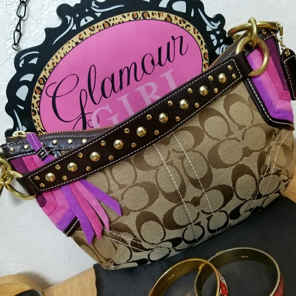 🍒 COACH Signature Brass studded HOBO - Picture 5 of 7