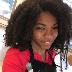 Meet your Posher, Toni