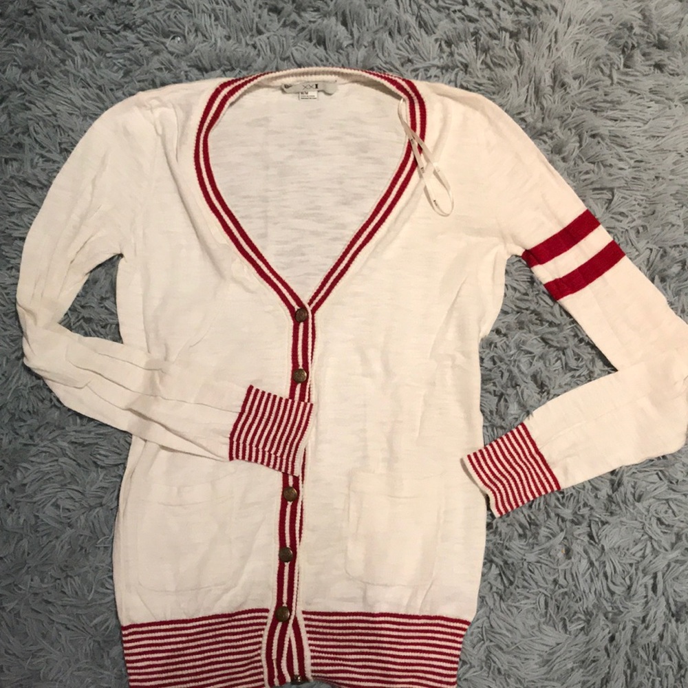 PREPPY CARDIGAN
