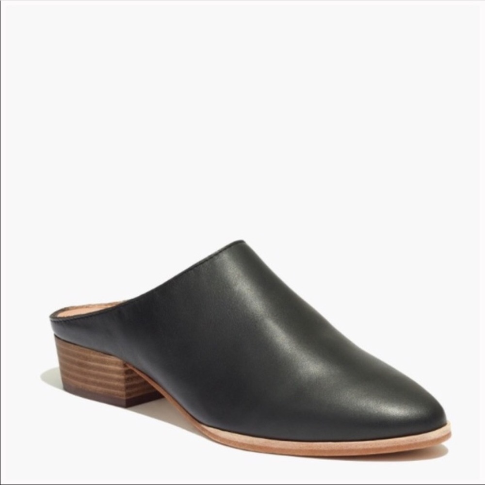 ISO Madewell Barlow or Robin Mules in Size10/10.5!