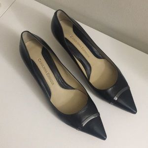 Carolina Espinosa black kitten cap-toe pumps. Sz 6