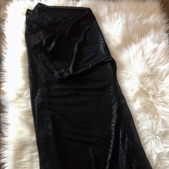 Small BLACK Lindsay - Picture 2 of 2