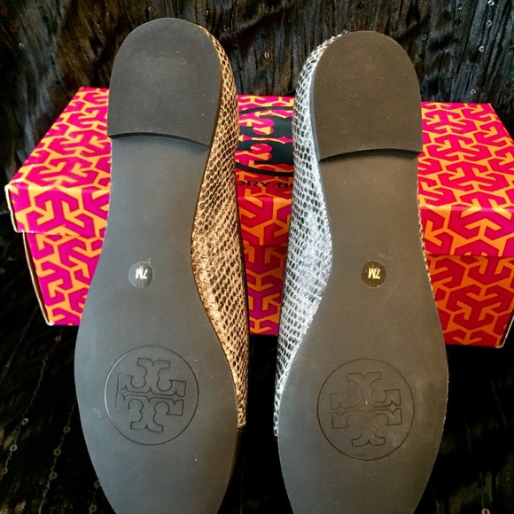 TORY BURCH Black Verbena Snake Print Flats NWT - Picture 8 of 12