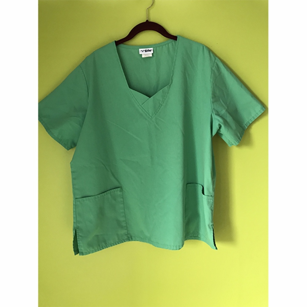 V Life Surgical Green Nurse Workwear Scrub Top XL