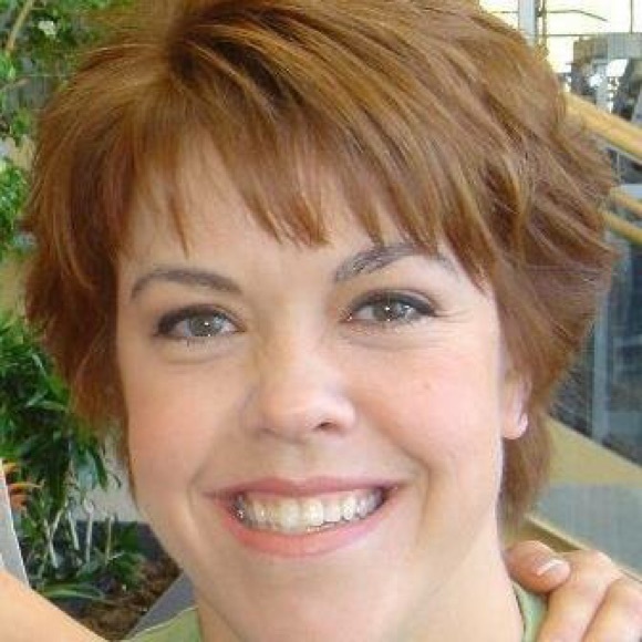 Meet your Posher, Michelle - Picture 1 of 1