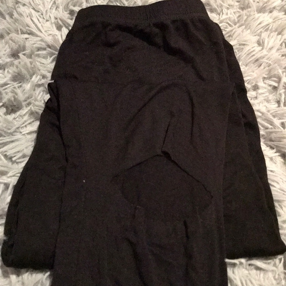 boohoo leggings w knee tear