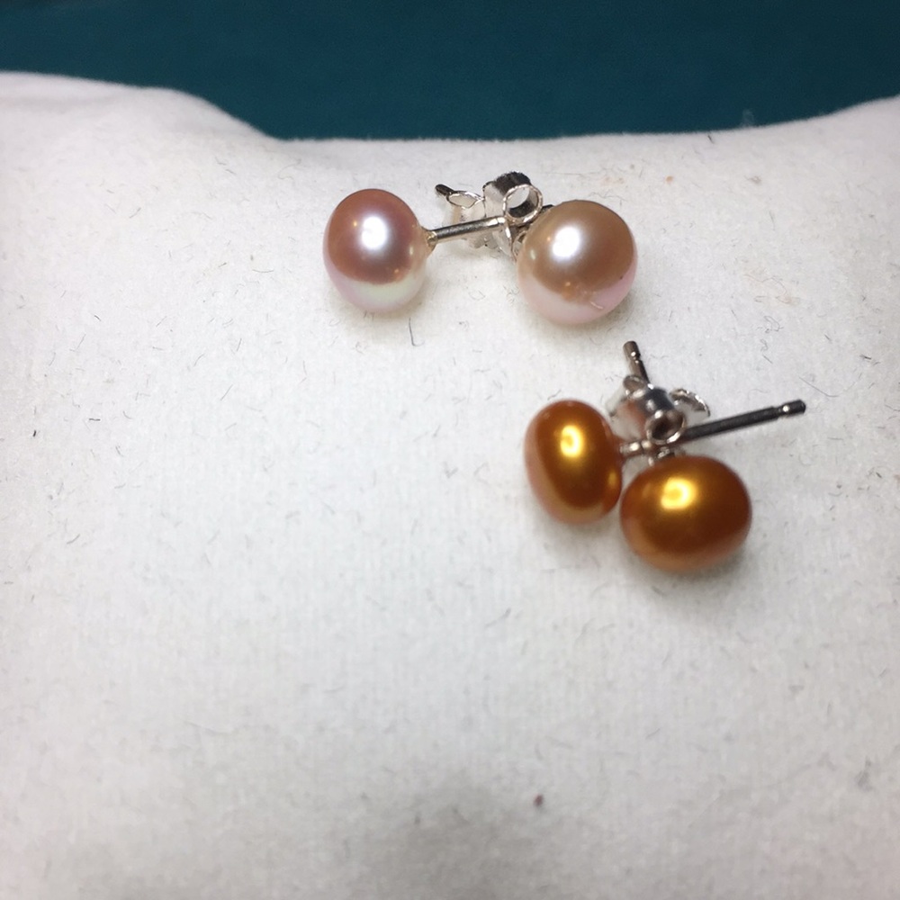 ER24 5mm Freshwater Pearls Sterling Silver 2 pair