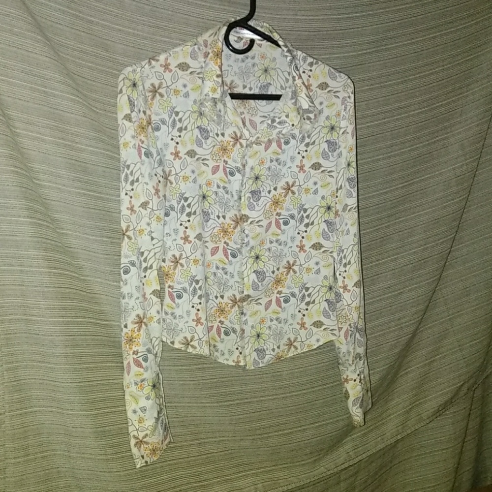 Long sleeve floral shirt