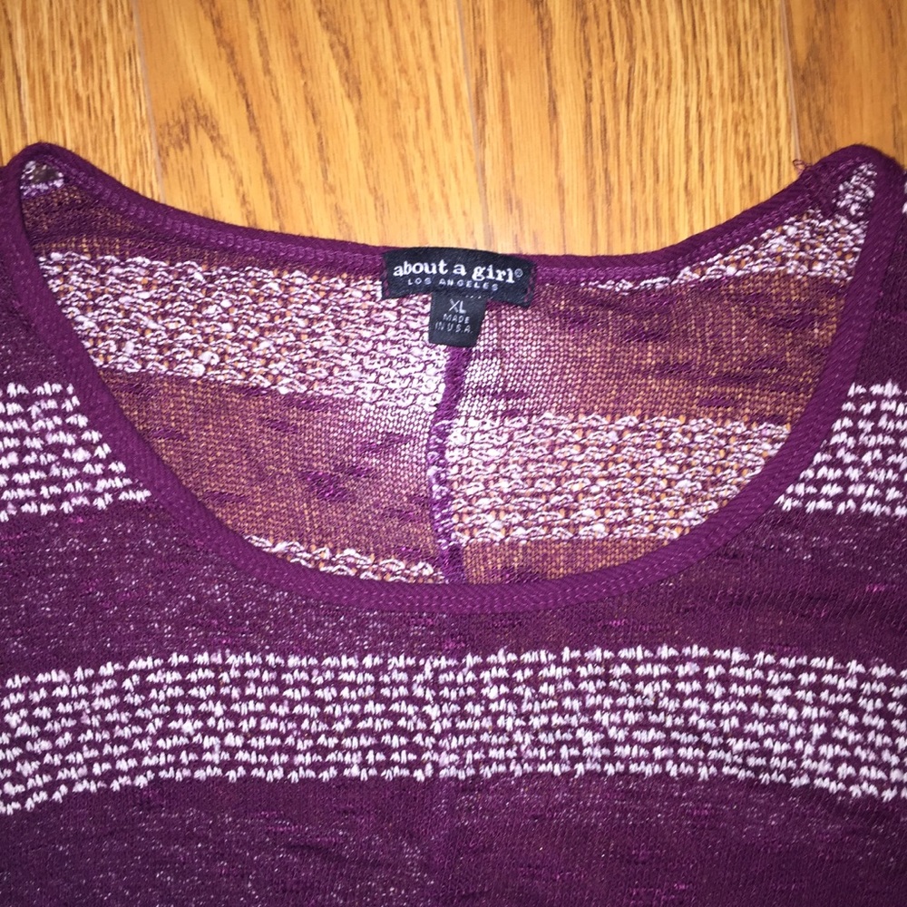 Striped Bergundy Sweater - Picture 3 of 4