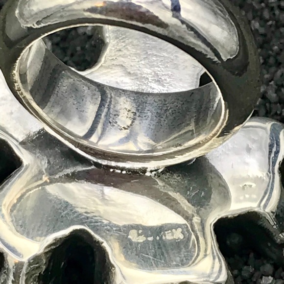 ⛔️SOLD OUT⛔️Statement Ring .925 Sterling Silver - Picture 6 of 8